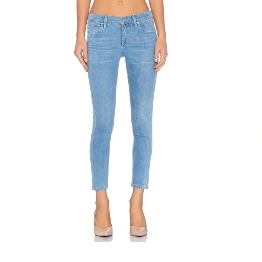 CITIZENS of HUMANITY  Avedon Ankle
Ultra Skinny SZ 26 Light Wash Blue
